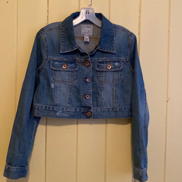 Old Navy Jackets & Blazers - ❗️DONATING FRIDAY❗️ Old Navy Cropped Denim Jacket Size M NWOT